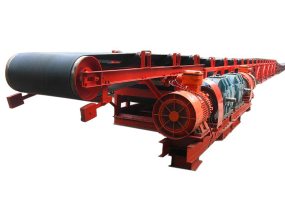 Przenośnik taśmowy z przedłużeniem